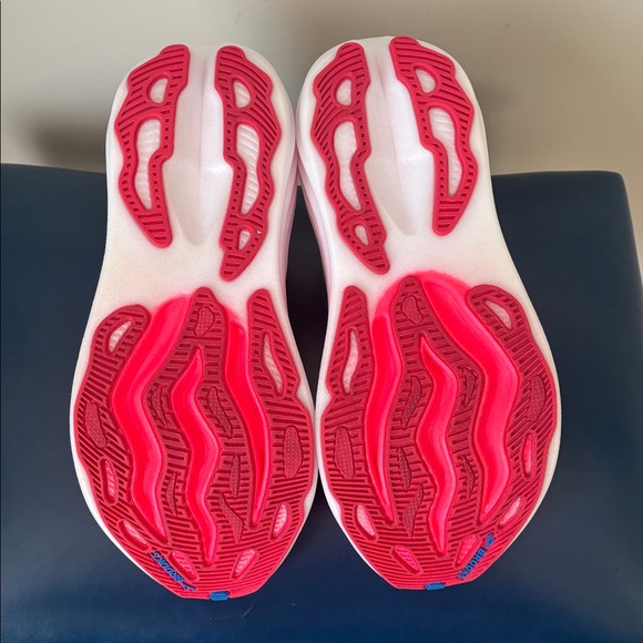 Brooks Glycerin Max - Picture 9 of 12